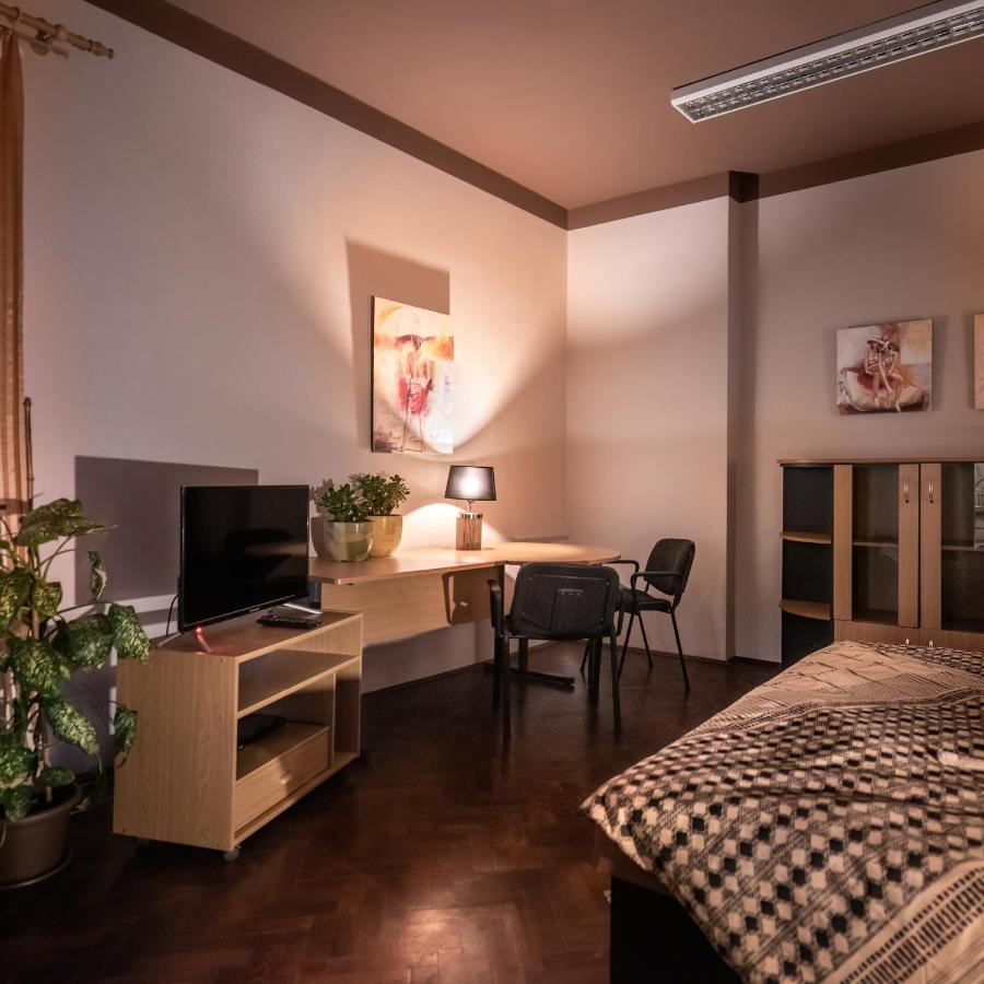 Penzion Komtesa Ústí nad Labem Exterior foto